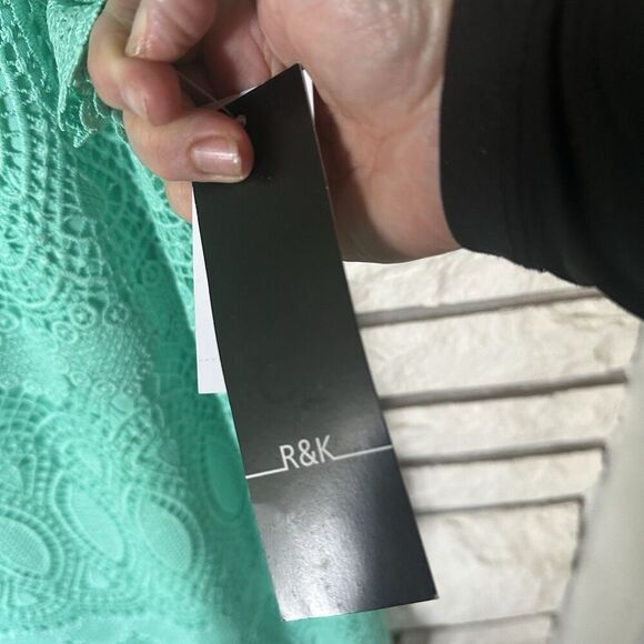 R & K Women's Size 18 Mint Green Lined Lace Knee Length Sheath Dress Cocktail - Picture 2 of 9